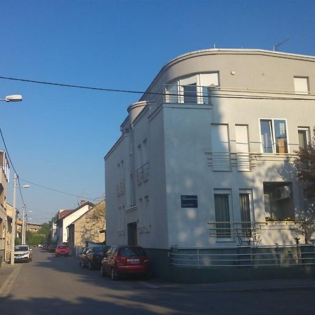 Corner Apartment Zagreb Exterior photo